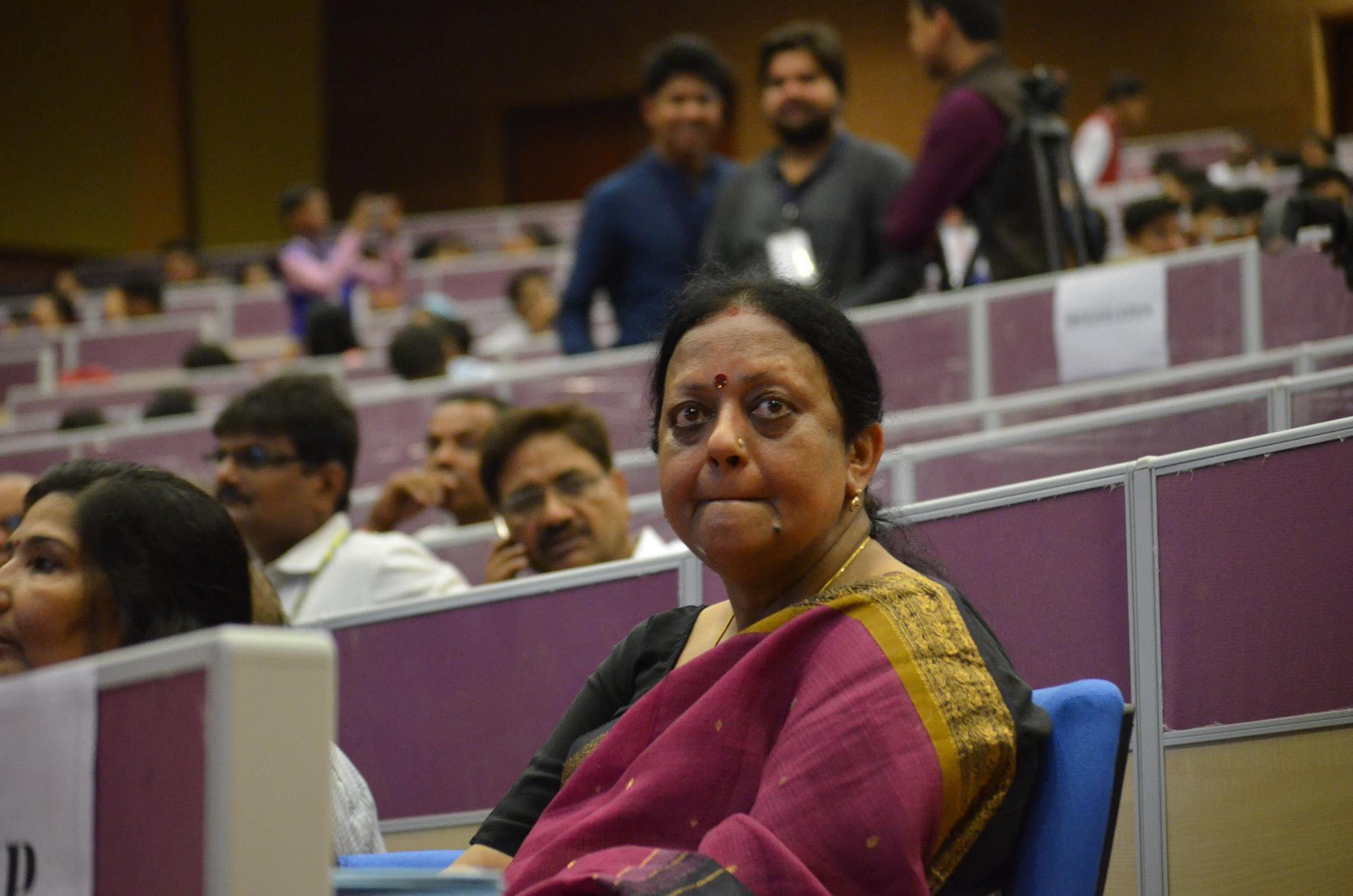 Smt Anita Kunal